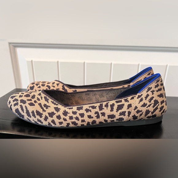 Rothys Women’s Size 10 Ballet Leopard Animal Print Round Toe Flat Shoe Retired - Picture 5 of 8